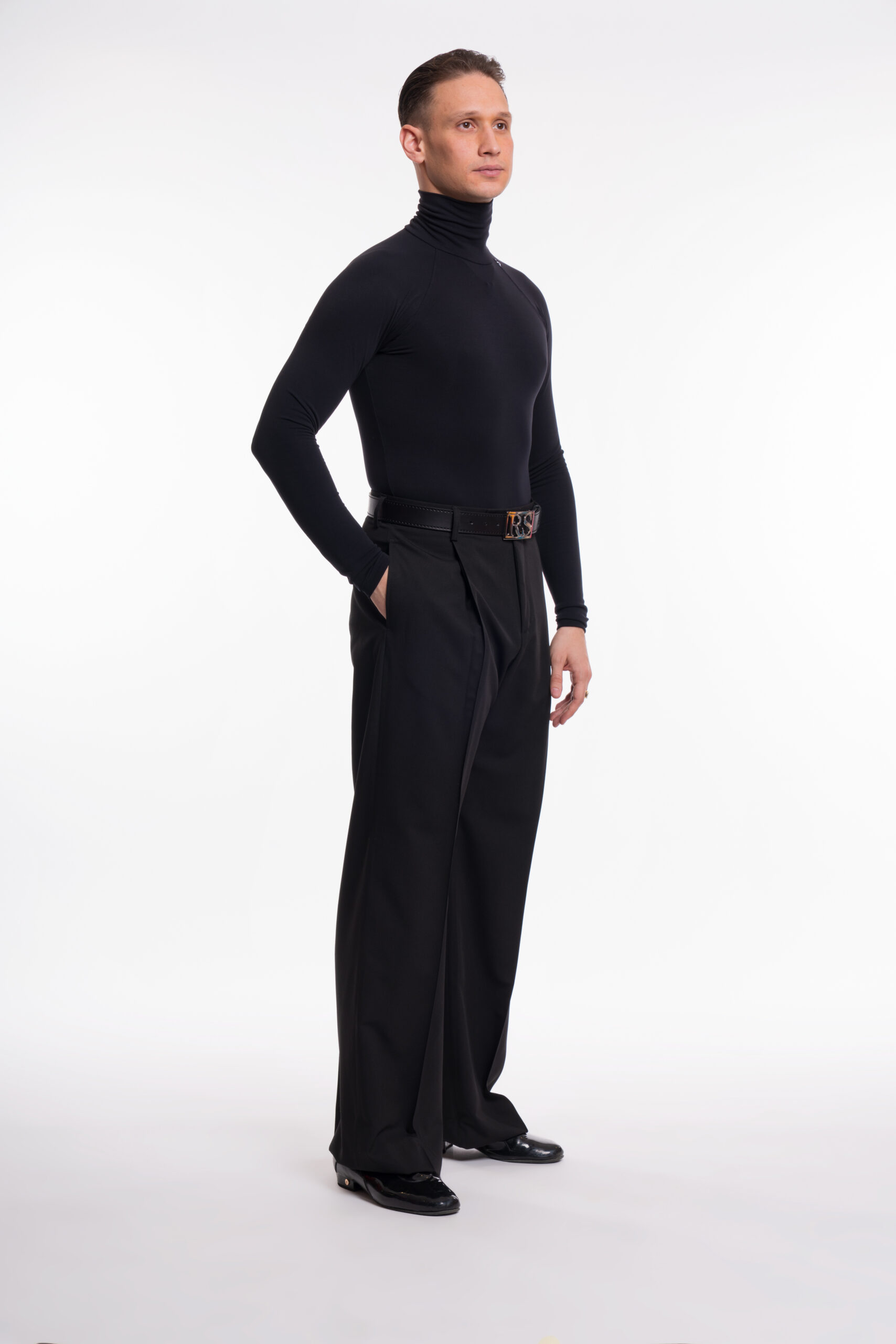 William - top - Image 3